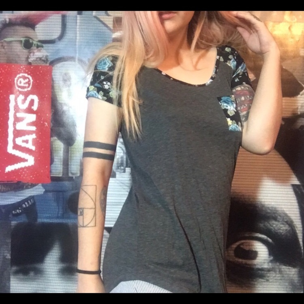 Simple little pocket tee with floral mesh sleeves